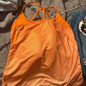 Orange theory size large but fits like a medium in my opinion